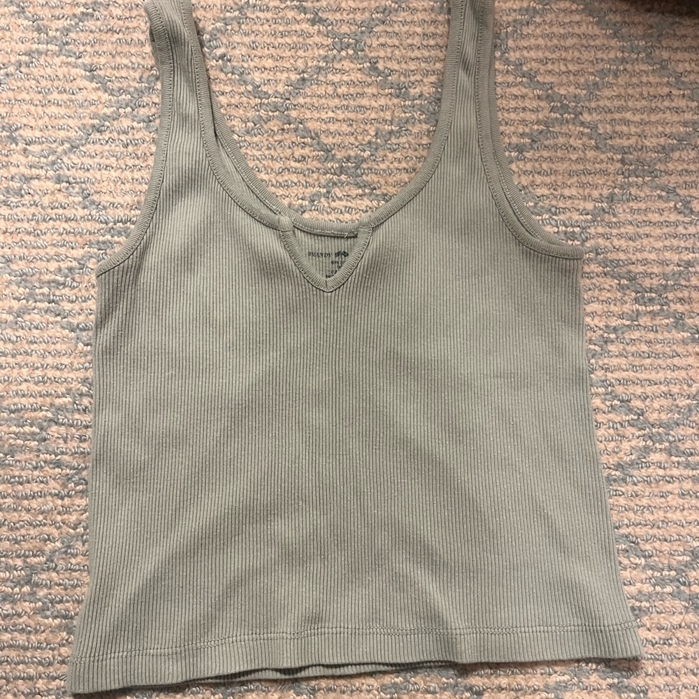 brandy melville cropped ribbed green rank
